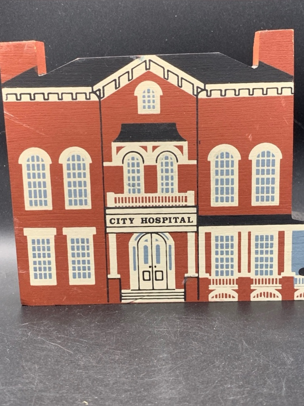 Vintage Cat's Meow Wood 1989 City Hospital